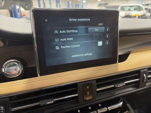 Used 2022 Lincoln Corsair Reserve w/ Equipment Group 201A image 25