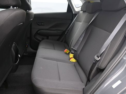 New 2026 Hyundai Kona SE image 11