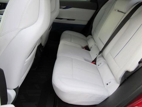 New 2026 Cadillac Optiq Sport 2 image 29