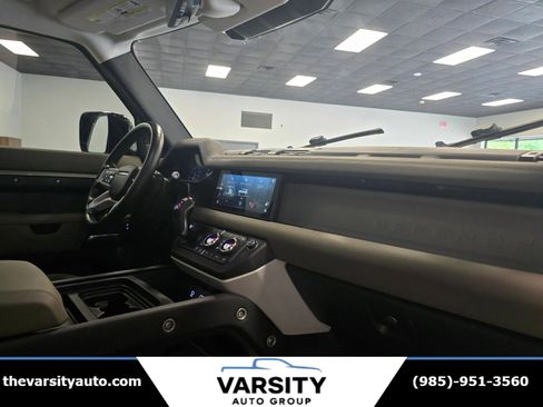 Used 2020 Land Rover Defender 110 S AWD/4WD image 17
