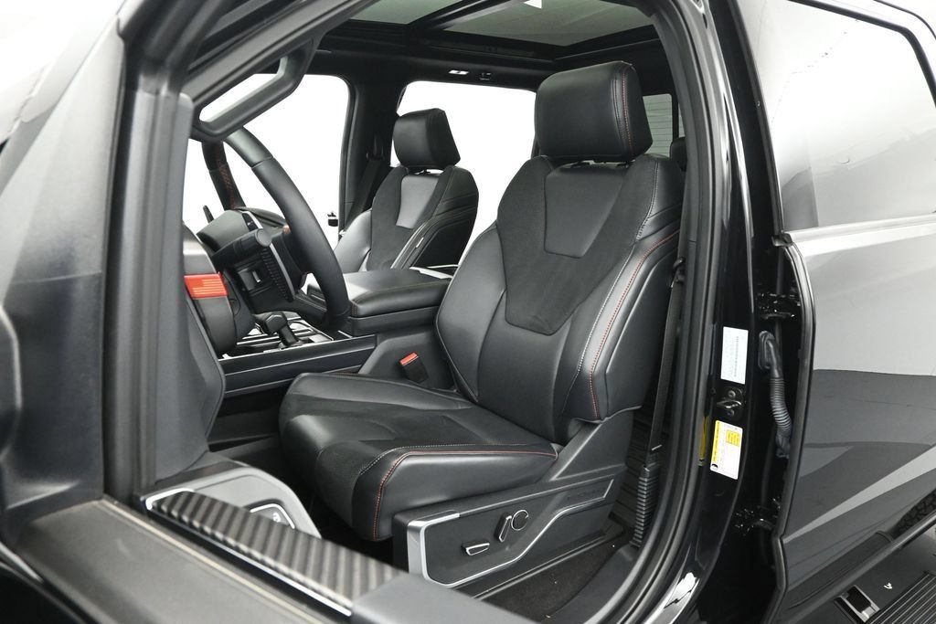 Used 2024 Ford F150 Raptor AWD/4WD image 7