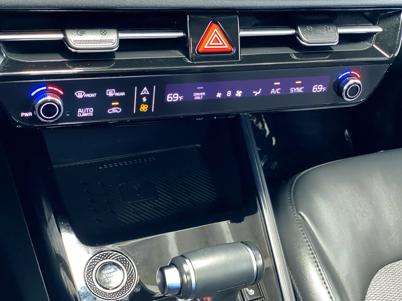 Certified 2023 Kia Niro EX Touring FWD image 24