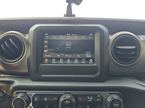 Used 2021 Jeep Wrangler Unlimited Sport AWD/4WD image 21