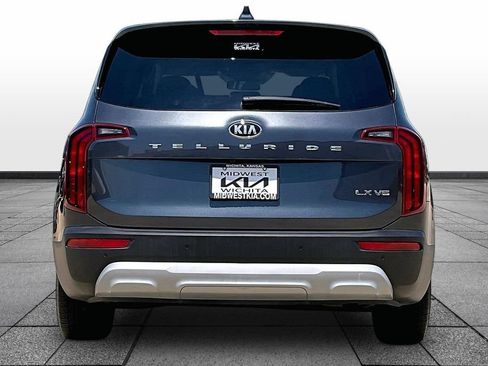 Used 2021 Kia Telluride LX FWD image 4