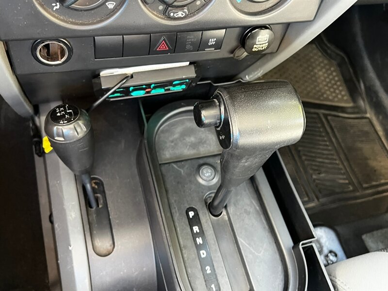 Used 2007 Jeep Wrangler Unlimited X AWD/4WD image 24
