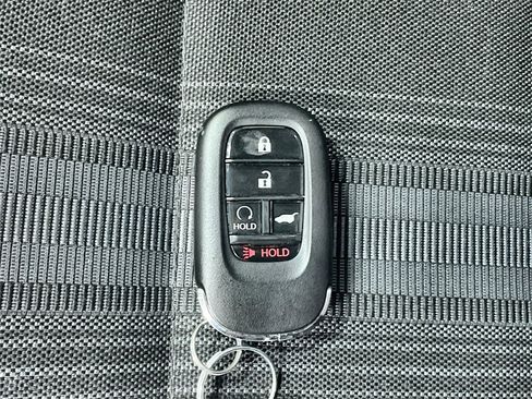 Certified 2025 Honda Civic Sport image 31