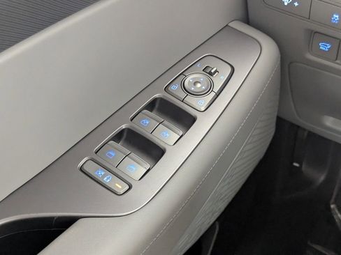 Used 2023 Hyundai Palisade SEL FWD image 17