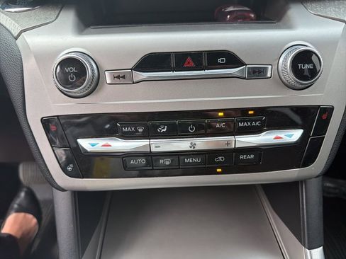 Used 2022 Ford Explorer Timberline image 20