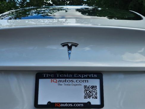 Used 2023 Tesla Model 3 Standard Range RWD image 28