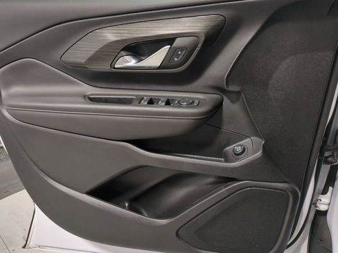 Used 2022 GMC Terrain SLE w/ Driver Convenience Package image 37