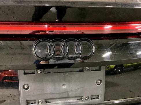 Used 2021 Audi Q8 Premium w/ Black Optic Package image 30