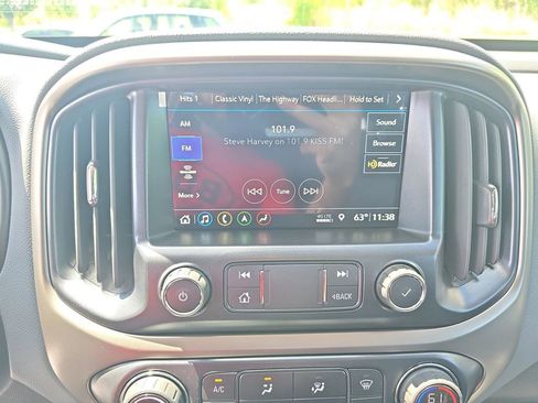 Used 2021 Chevrolet Colorado Z71 AWD/4WD image 22