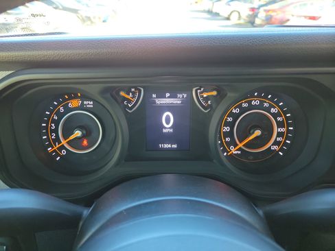 Used 2024 Jeep Wrangler Sport S image 25