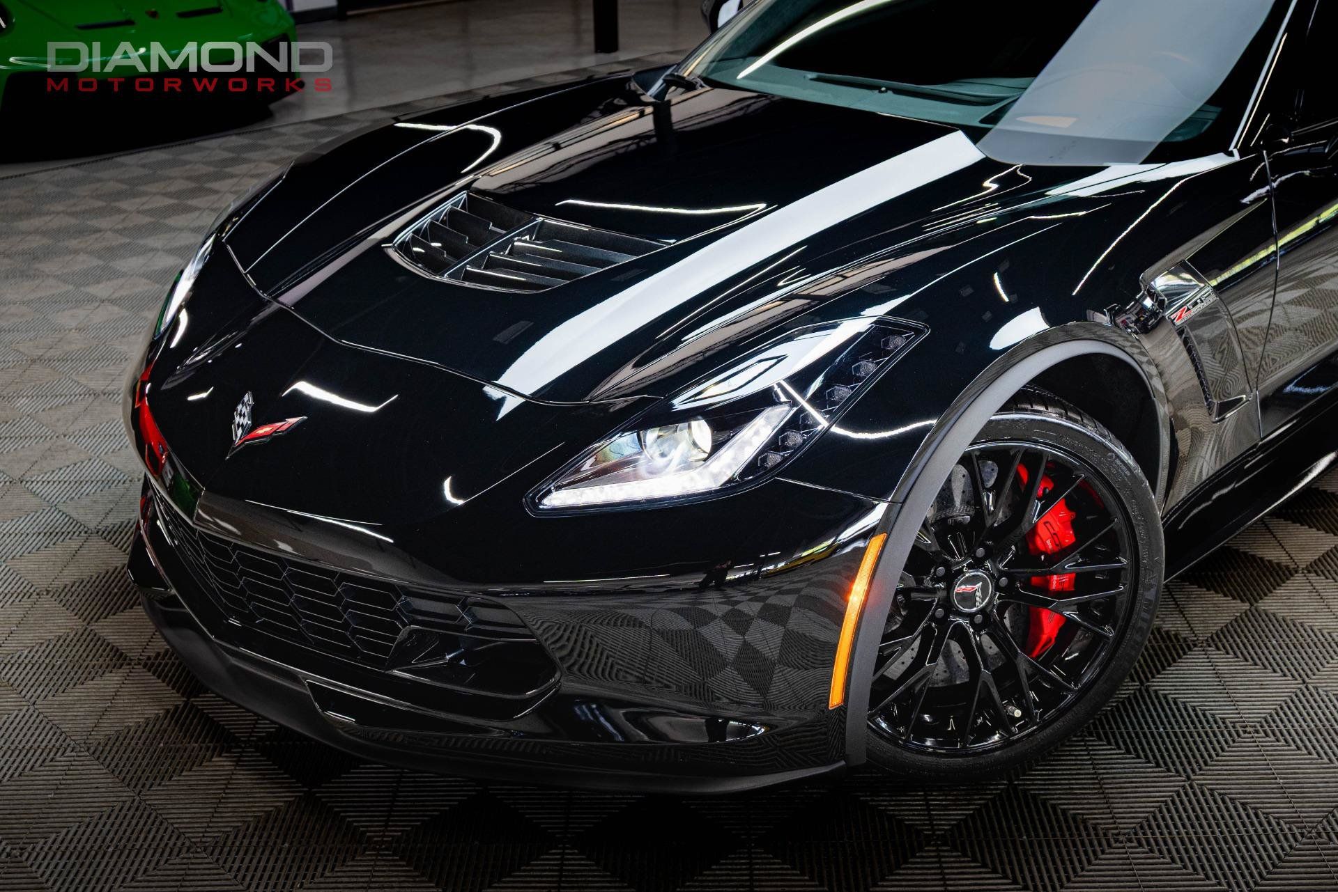 Used 2015 Chevrolet Corvette Z06 w/ 3LZ Preferred Equipment Group RWD image 5