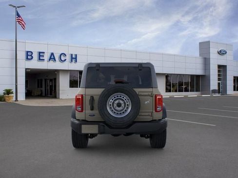 New 2025 Ford Bronco 2-Door AWD/4WD image 5