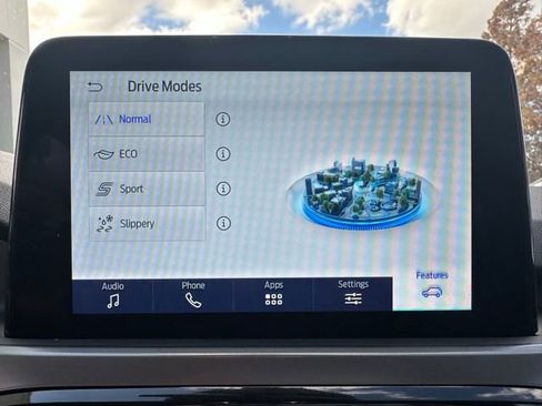 Used 2025 Ford Escape Active image 18