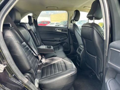 Used 2024 Ford Edge SEL image 16