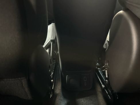 Certified 2025 Chevrolet TrailBlazer LT w/ Convenience Package image 12