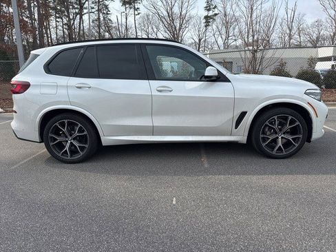 Certified 2023 BMW X5 sDrive40i w/ M Sport Package image 11