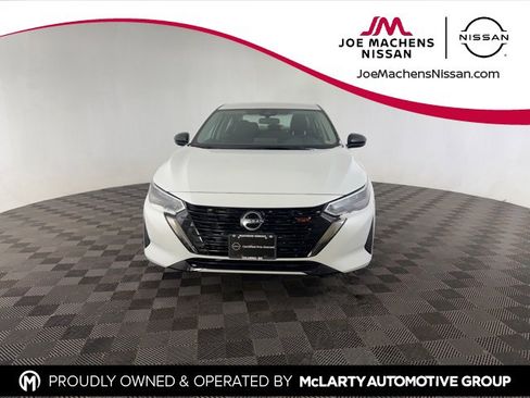 Certified 2025 Nissan Sentra SR image 2