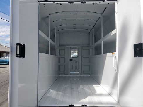 New 2025 Chevrolet Express 3500 w/ Power Convenience Package image 15