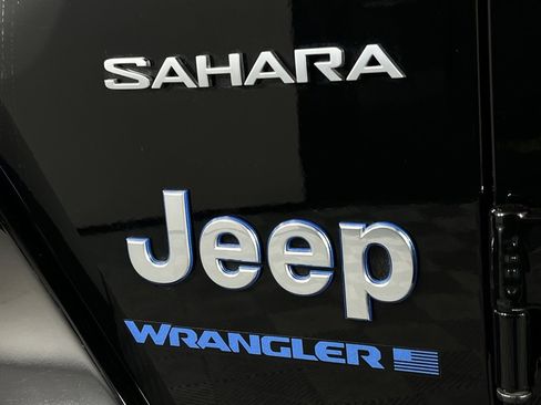 Certified 2023 Jeep Wrangler Unlimited Sahara image 13