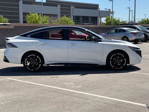 New 2026 Nissan Sentra SR FWD image 6