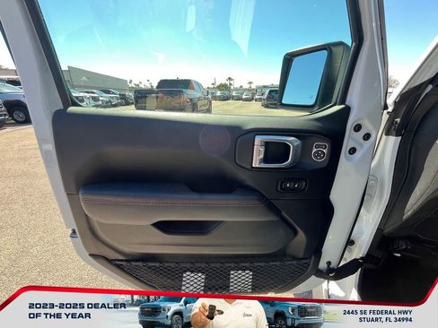 Used 2022 Jeep Gladiator Rubicon w/ LED Lighting Group image 24