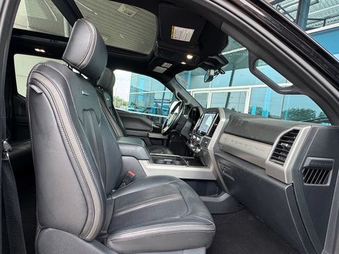 Used 2022 Ford F350 Platinum AWD/4WD image 25