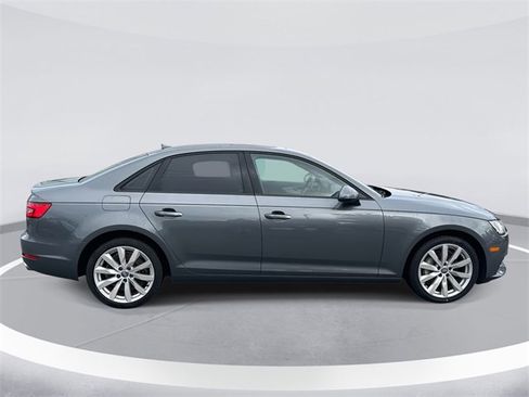 Used 2017 Audi A4 2.0T Premium image 3