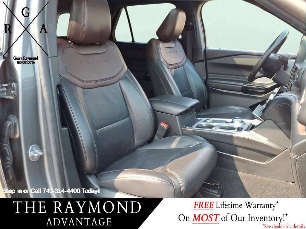 Used 2023 Ford Explorer Platinum w/ Technology Package AWD/4WD image 9
