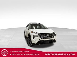 New 2026 Nissan Rogue Platinum w/ Platinum Premium Package 360° Tour