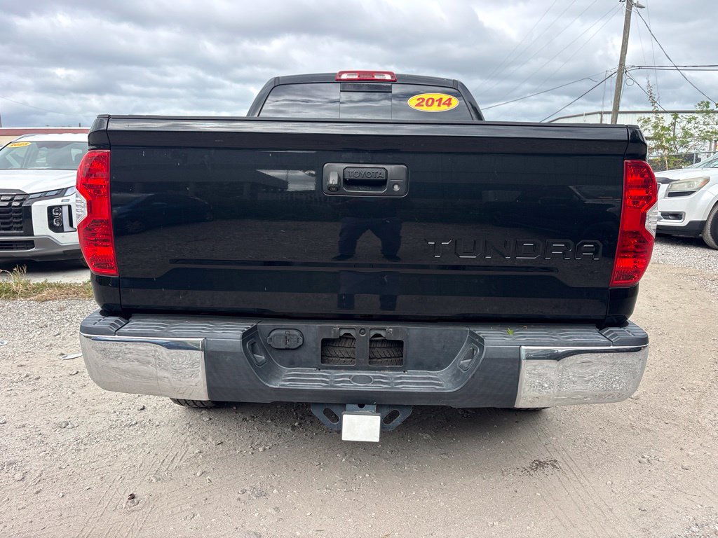 Used 2014 Toyota Tundra SR5 w/ SR5 Upgrade Package RWD image 4