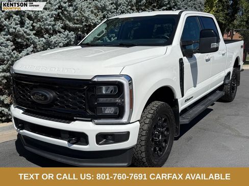 Used 2025 Ford F350 Lariat w/ Black Appearance Package AWD/4WD image 3