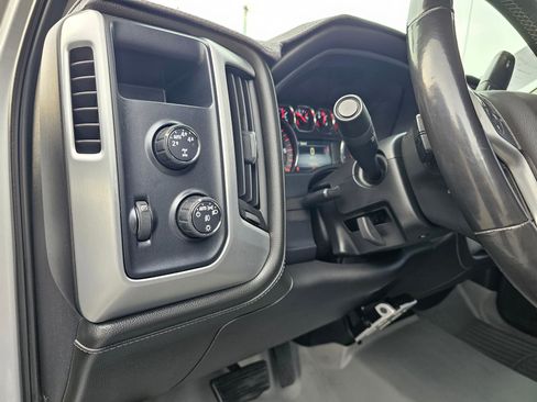 Used 2016 GMC Sierra 1500 SLE image 17