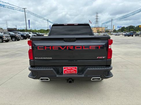 Used 2023 Chevrolet Silverado 1500 RST AWD/4WD image 6
