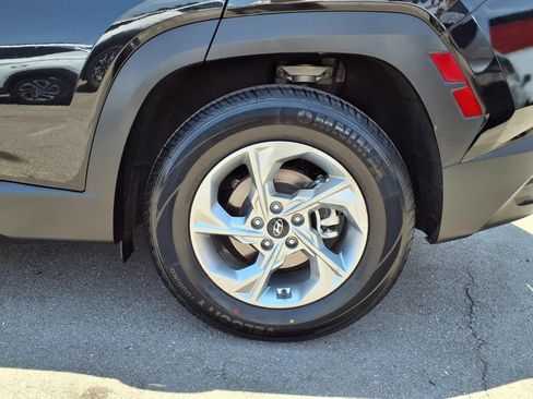 Certified 2024 Hyundai Tucson SEL FWD image 9