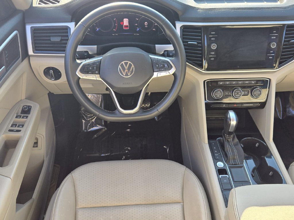 Used 2022 Volkswagen Atlas SE w/ Black Wheel Package FWD image 15