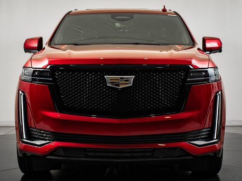 Used 2024 Cadillac Escalade Sport Platinum image 2