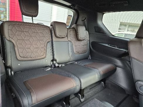 New 2026 Nissan Armada Platinum Reserve w/ Convenience Package AWD/4WD image 12