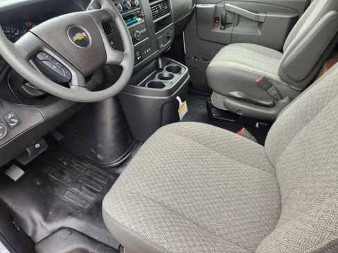 New 2025 Chevrolet Express 2500 w/ Driver Convenience Package image 4