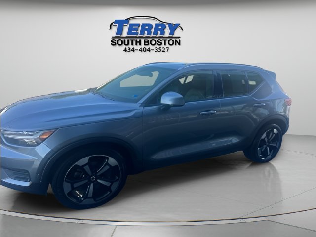 Used 2019 Volvo XC40 T5 Momentum AWD/4WD image 3