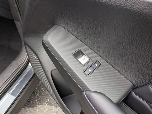 New 2025 Mitsubishi Outlander SEL image 33