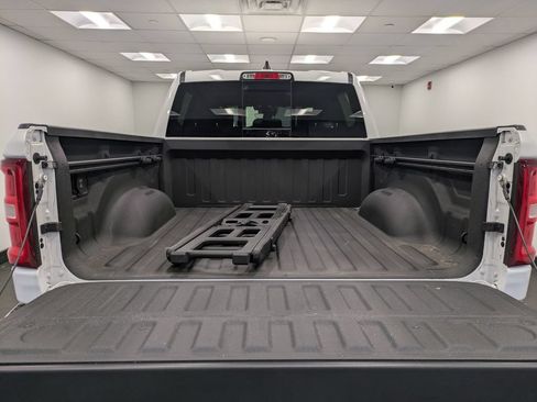 Used 2025 RAM 1500 Big Horn AWD/4WD image 25