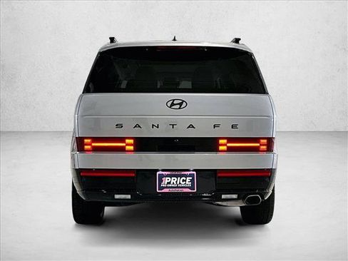 Used 2024 Hyundai Santa Fe Calligraphy FWD image 4