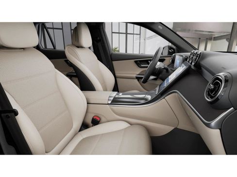 New 2026 Mercedes-Benz GLC 300 image 4