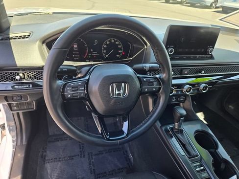Used 2022 Honda Civic Sport image 9