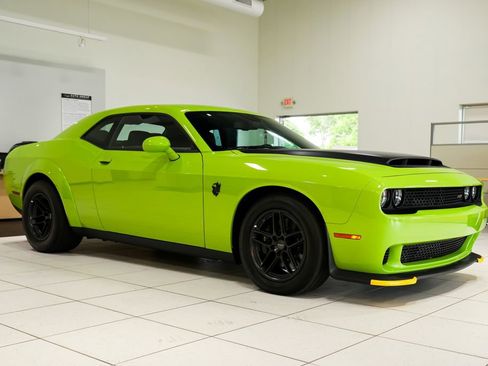 Used 2023 Dodge Challenger SRT Hellcat Redeye RWD image 22