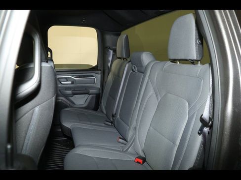 Used 2021 RAM 1500 Big Horn image 27