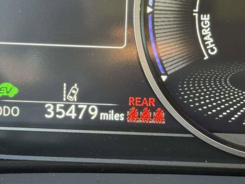 Used 2023 Lexus UX 250h F Sport w/ Accessory Package (Z2) image 30